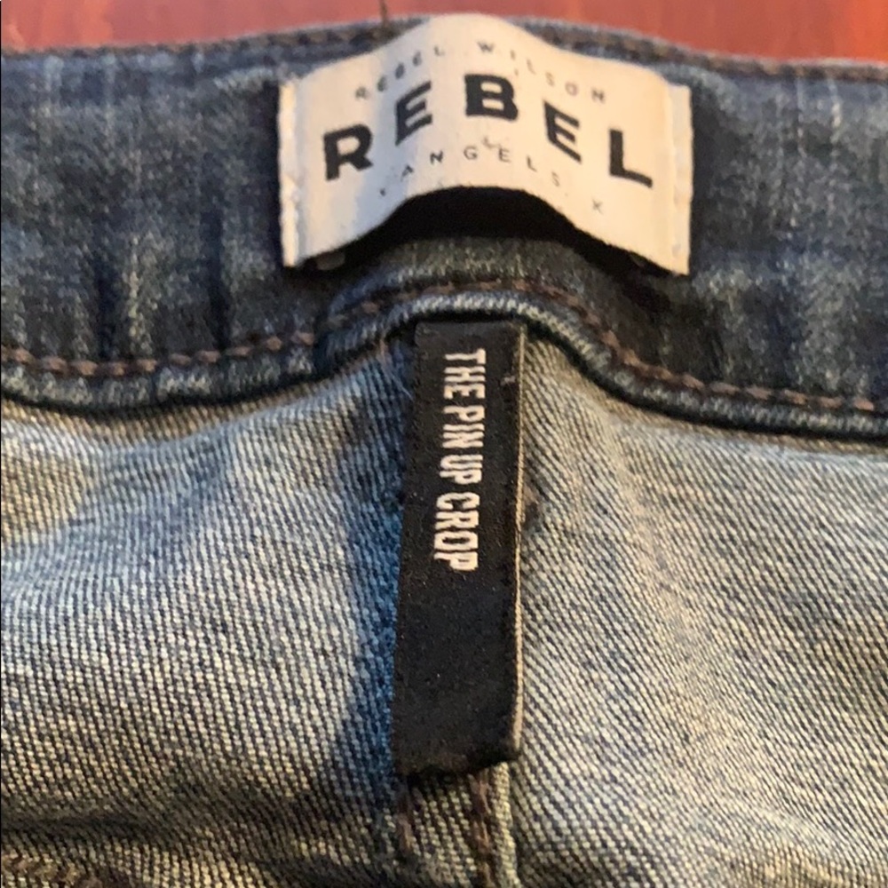 Pin up crop jeans
